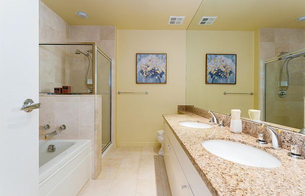 1790 Bayshore Drive, Vancouver BC V6G 3G5 Coal Harbour