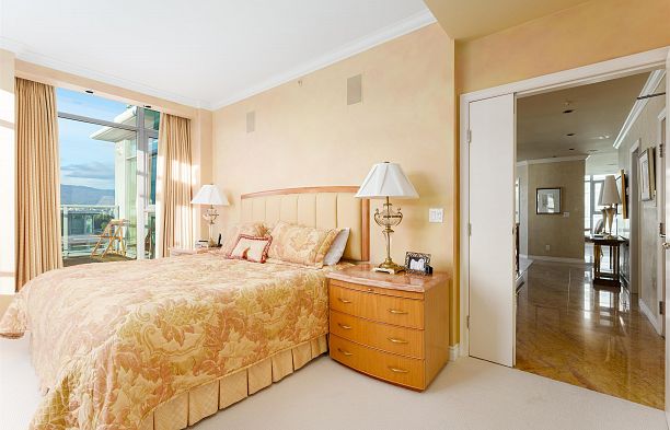 1790 Bayshore Drive, Vancouver BC V6G 3G5 Coal Harbour