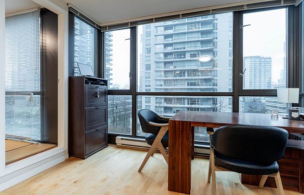411 1367 ALBERNI STREET, Vancouver BC V6E 4R9 West End VW