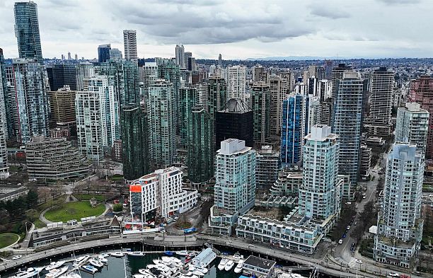 608 1331 W GEORGIA STREET, Vancouver BC V6E 4P1 Coal Harbour
