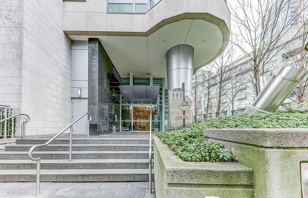 402 590 NICOLA STREET, Vancouver BC V6G 3J8 Coal Harbour