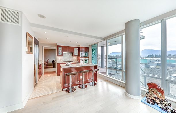 402 590 NICOLA STREET, Vancouver BC V6G 3J8 Coal Harbour