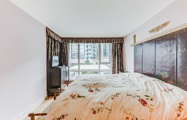 402 590 NICOLA STREET, Vancouver BC V6G 3J8 Coal Harbour