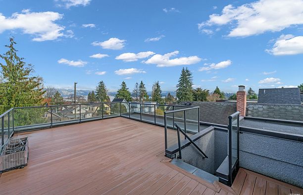 4239 W 11th Avenue Point Grey