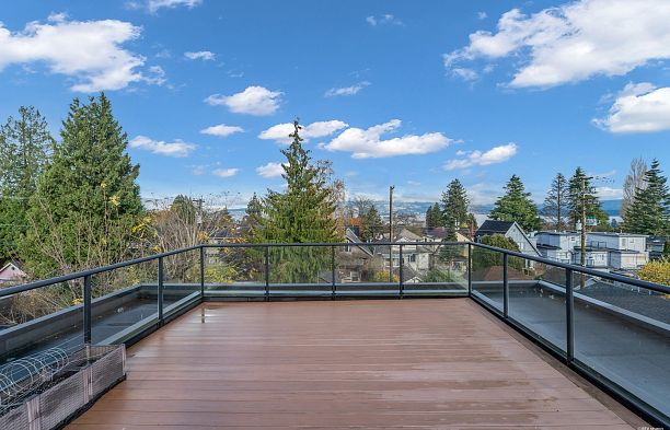 4239 W 11th Avenue Point Grey
