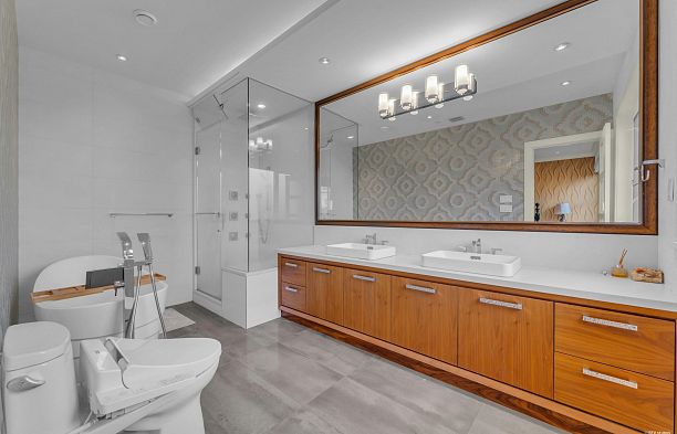 4239 W 11th Avenue Point Grey