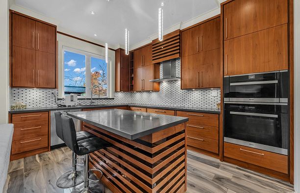 4239 W 11th Avenue Point Grey