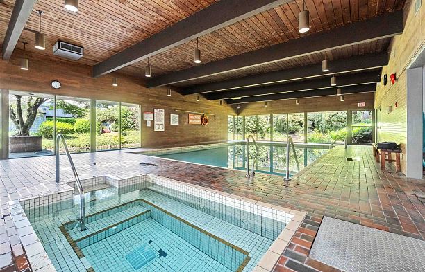 6606 TURNBERRY CRESCENT, Vancouver BC V5X 4M8 South Cambie