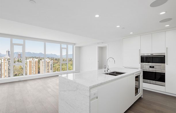 1706-7418 Paulson Street, Vancouver BC V6P 0K2 South Cambie