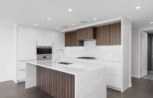 1706-7418 Paulson Street, Vancouver BC V6P 0K2 South Cambie