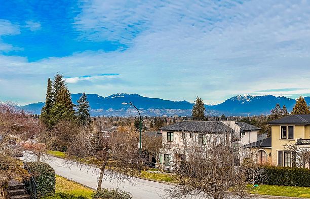 4807 PATON STREET, Vancouver BC V6L 2H9 Quilchena