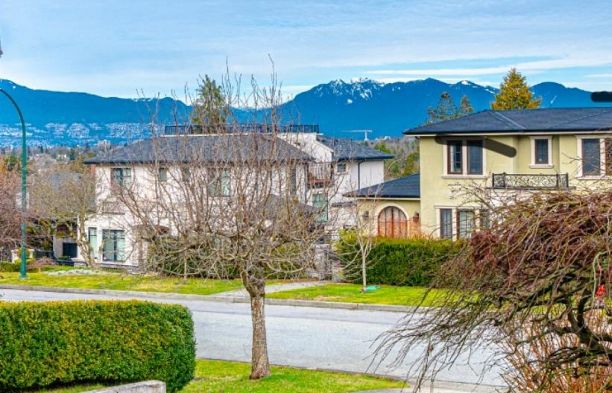 4807 PATON STREET, Vancouver BC V6L 2H9 Quilchena