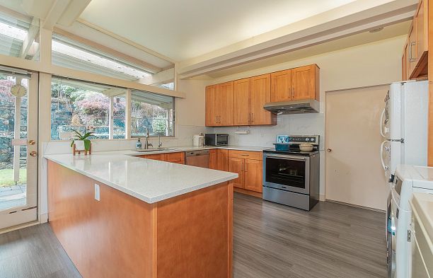 4807 PATON STREET, Vancouver BC V6L 2H9 Quilchena