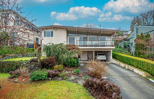 4807 PATON STREET, Vancouver BC V6L 2H9 Quilchena
