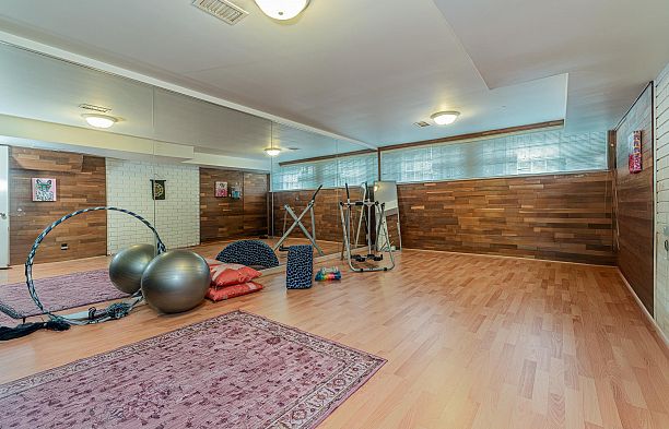 4807 PATON STREET, Vancouver BC V6L 2H9 Quilchena