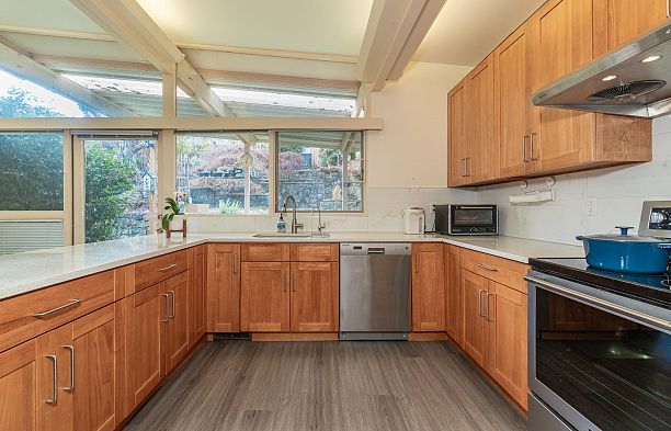 4807 PATON STREET, Vancouver BC V6L 2H9 Quilchena