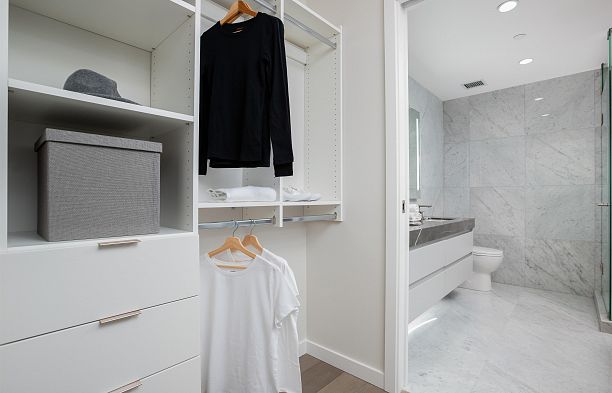 805-7418 Paulson Street South Cambie