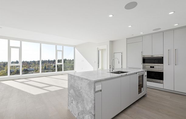 805-7418 Paulson Street South Cambie