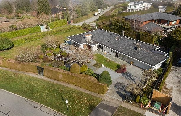 1516 Wesbrook Crescent University VW
