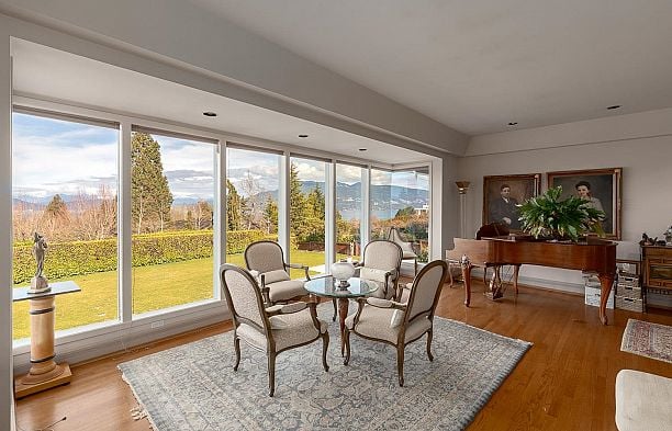 1516 Wesbrook Crescent University VW