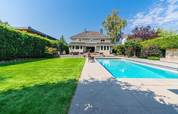 6630 MARINE CRESCENT, Vancouver BC V6P 5X1 S.W. Marine