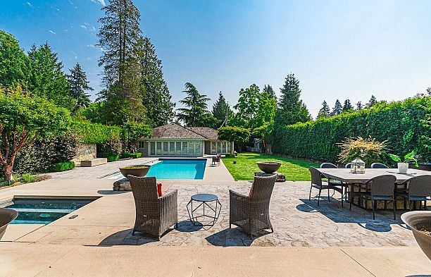 6630 MARINE CRESCENT, Vancouver BC V6P 5X1 S.W. Marine