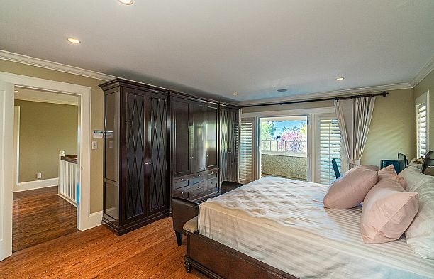 6630 MARINE CRESCENT, Vancouver BC V6P 5X1 S.W. Marine