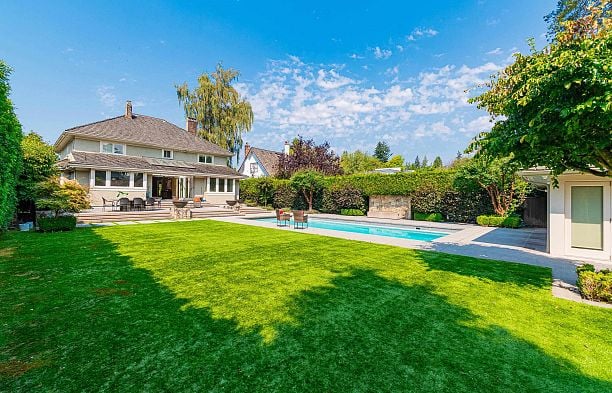 6630 MARINE CRESCENT, Vancouver BC V6P 5X1 S.W. Marine