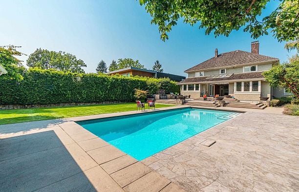 6630 MARINE CRESCENT, Vancouver BC V6P 5X1 S.W. Marine