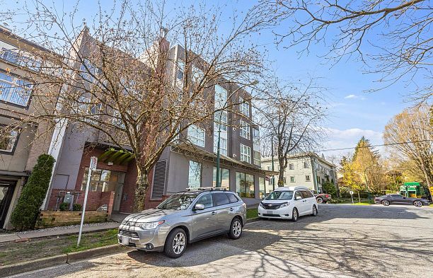 306 988 W 21ST AVENUE, Vancouver BC V5Z 1Z1 Cambie