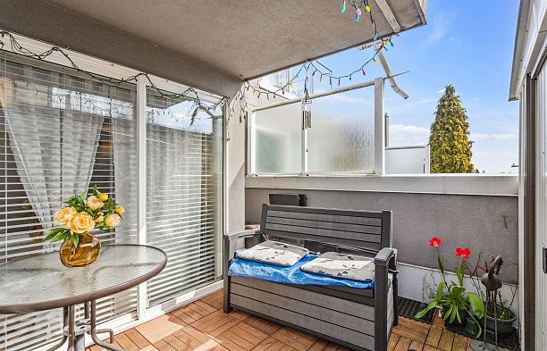 306 988 W 21ST AVENUE, Vancouver BC V5Z 1Z1 Cambie