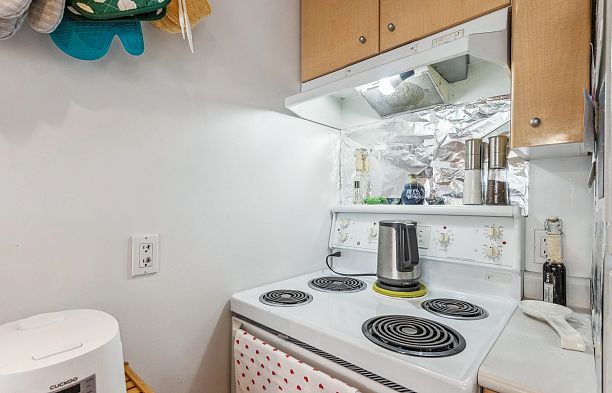 306 988 W 21ST AVENUE, Vancouver BC V5Z 1Z1 Cambie