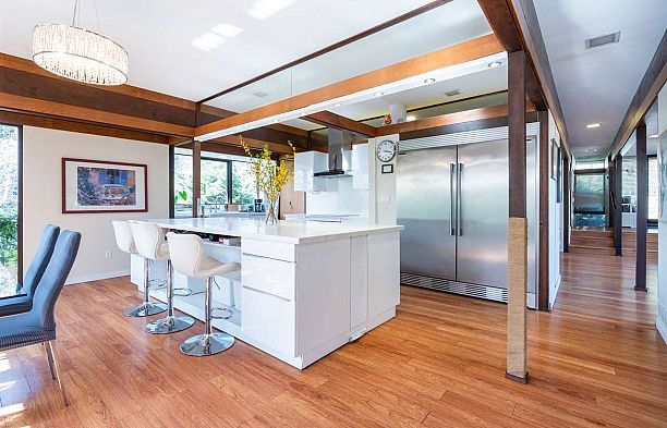 4290 Salish Drive University VW
