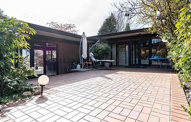 4290 Salish Drive University VW