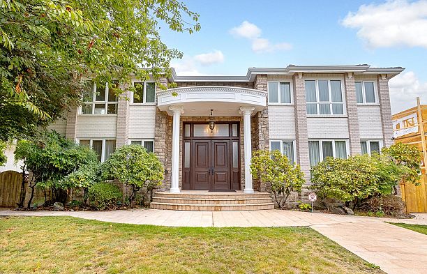 6968 CHURCHILL STREET, Vancouver BC V6P 5B3 South Granville