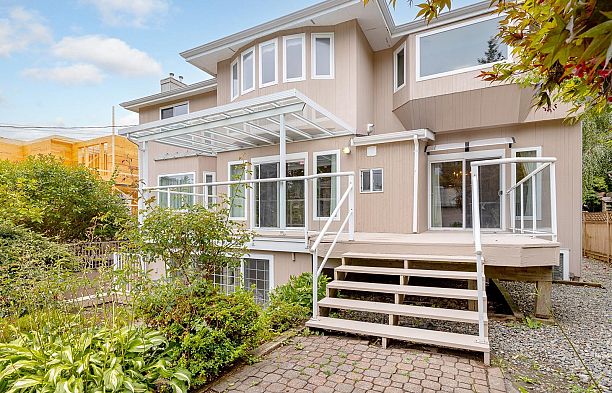6968 CHURCHILL STREET, Vancouver BC V6P 5B3 South Granville