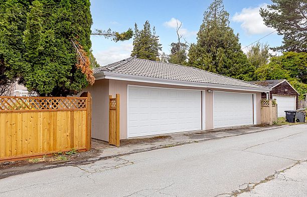 6968 CHURCHILL STREET, Vancouver BC V6P 5B3 South Granville
