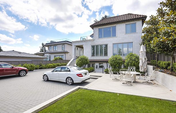 4651 Simpson Avenue Point Grey