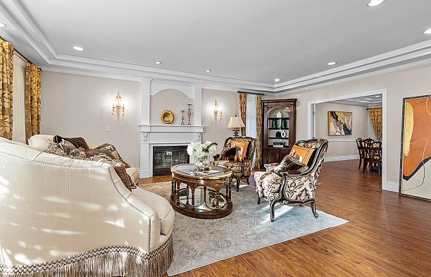 6968 CHURCHILL STREET, Vancouver BC V6P 5B3 South Granville