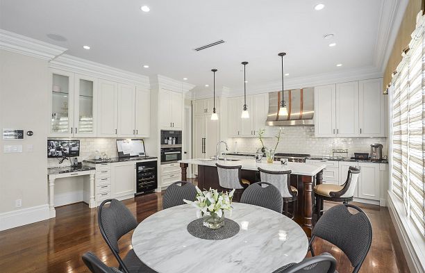 4651 Simpson Avenue Point Grey
