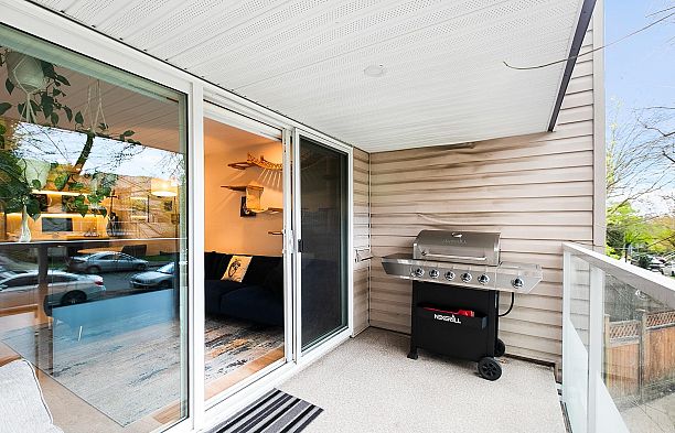 207 825 E 7TH AVENUE, Vancouver BC V5T 1P4 Mount Pleasant VE