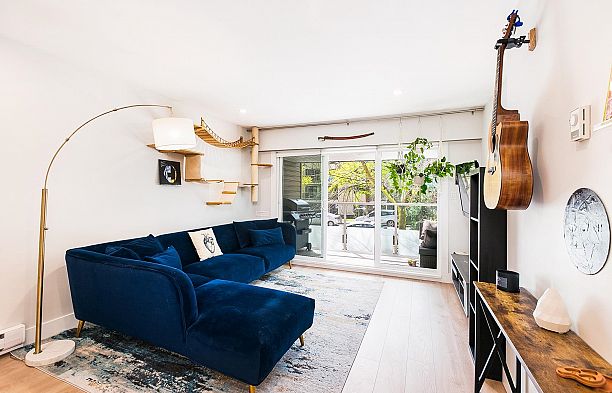 207 825 E 7TH AVENUE, Vancouver BC V5T 1P4 Mount Pleasant VE