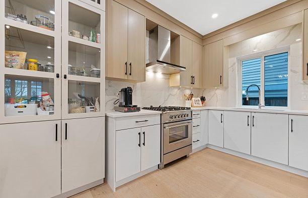 978 E 13TH AVENUE, Vancouver BC V5T 2L7 Mount Pleasant VE