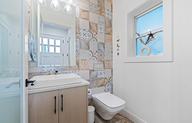 978 E 13TH AVENUE, Vancouver BC V5T 2L7 Mount Pleasant VE