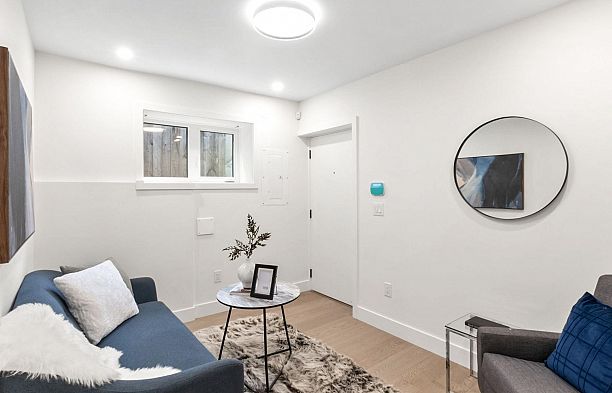 525 E 11TH AVENUE, Vancouver BC V5T 2E1 Mount Pleasant VE