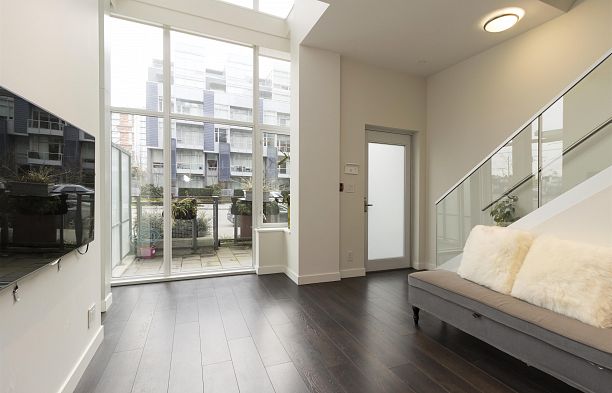 131 E 1ST AVENUE, Vancouver BC V6A 0E8 Mount Pleasant VE