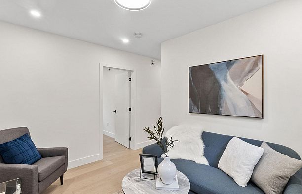 525 E 11TH AVENUE, Vancouver BC V5T 2E1 Mount Pleasant VE