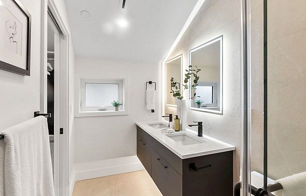 525 E 11TH AVENUE, Vancouver BC V5T 2E1 Mount Pleasant VE