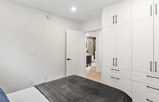 525 E 11TH AVENUE, Vancouver BC V5T 2E1 Mount Pleasant VE