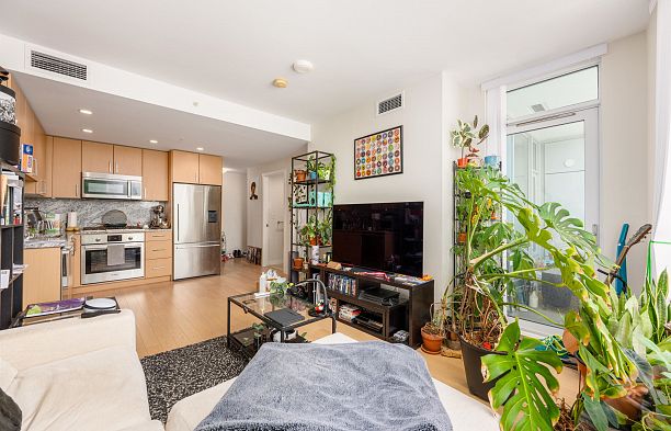 908 1708 ONTARIO STREET, Vancouver BC V5T 0J7 Mount Pleasant VE